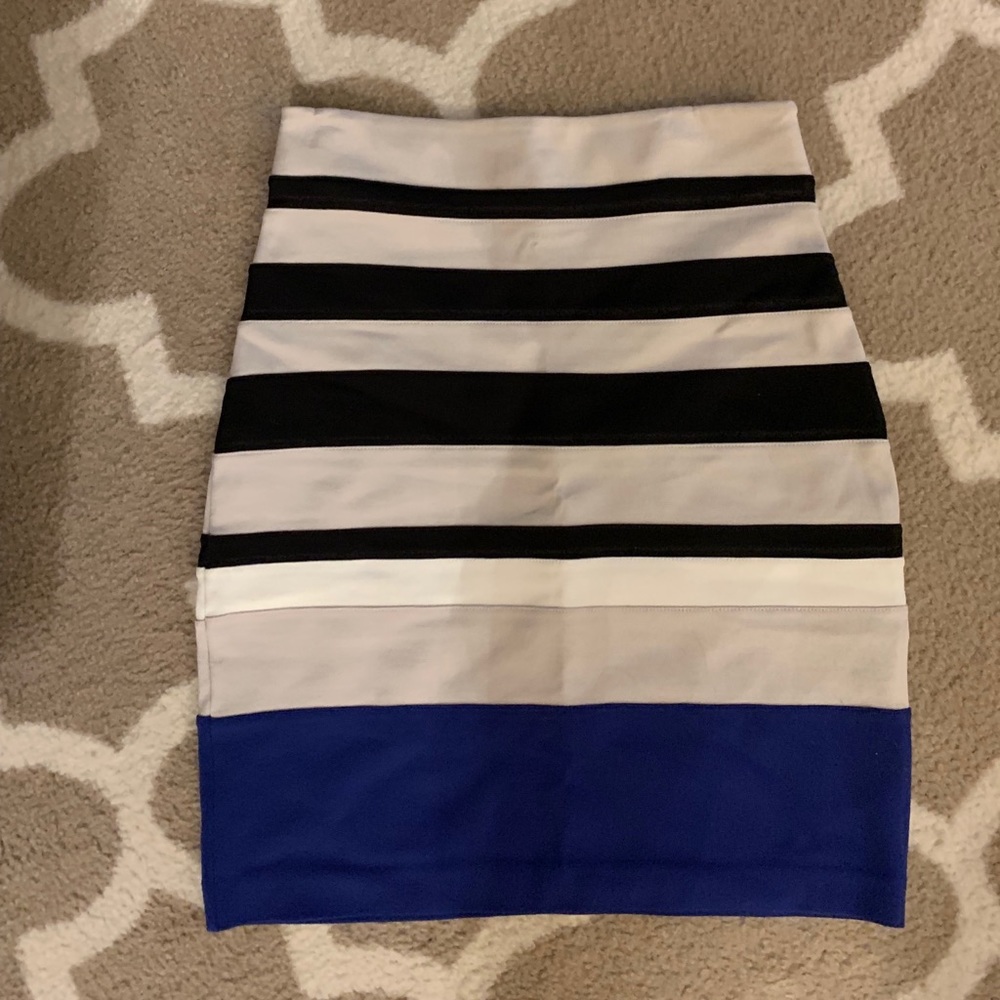 Body con striped skirt